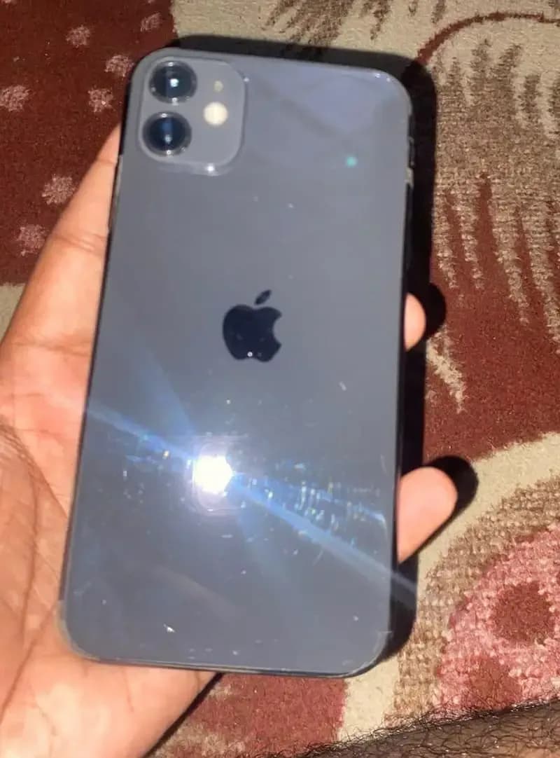 Apple iPhone 11