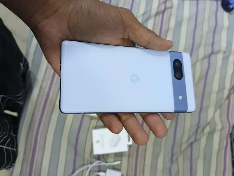 Google Pixel 7a lush condition for sale